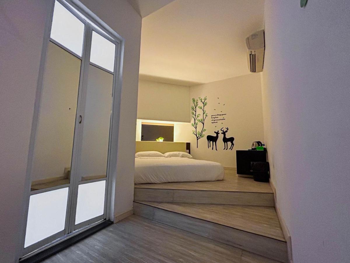 Cel Hotel Skudai Exteriér fotografie